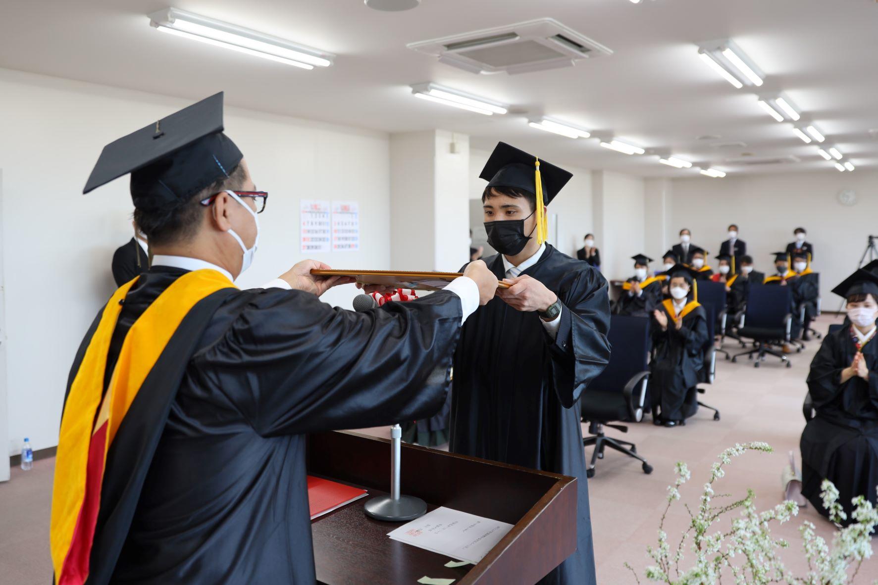 GraduationCeremony_2021_1.JPG